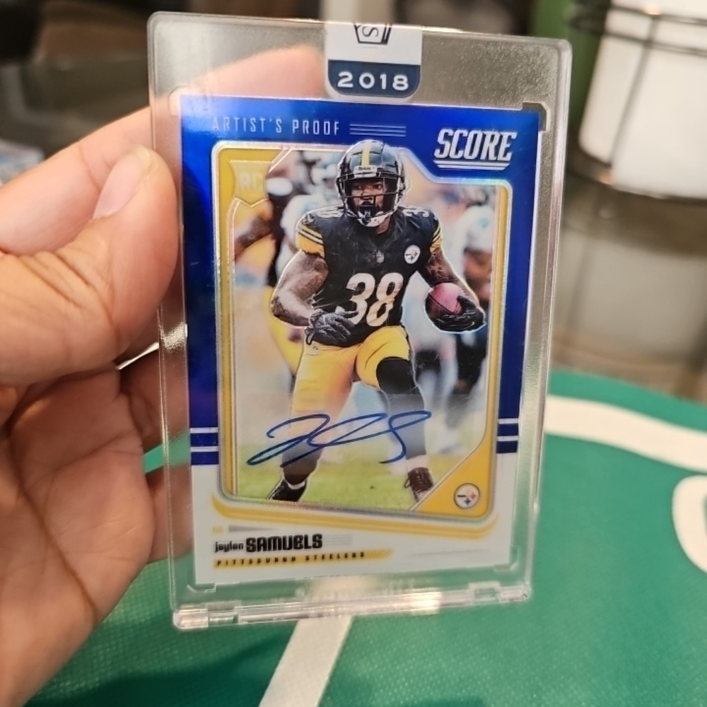 2018 Score Artist's Proof Football Card